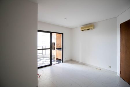 Apartamento para alugar com 78m², 3 quartos e 3 vagasSala