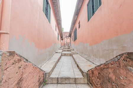 Casa para alugar com 60m², 2 quartos e sem vagaQuintal