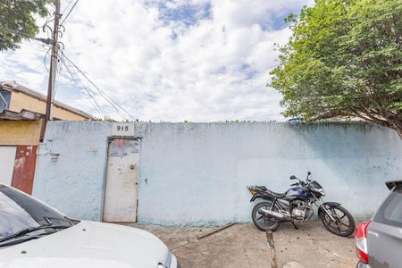 Casa para alugar com 60m², 2 quartos e sem vagaFachada