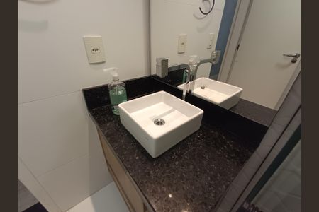 Studio à venda com 31m², 1 quarto e sem vaga Studio à venda com 31m², 1 quarto e sem vagaBanheiro Studio