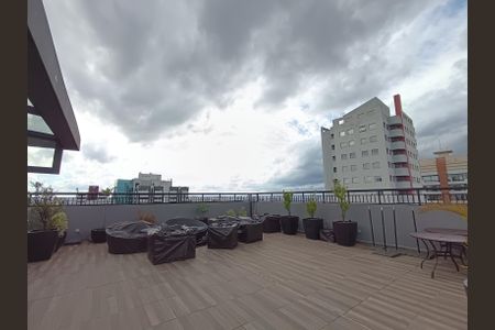 Studio à venda com 31m², 1 quarto e sem vaga Studio à venda com 31m², 1 quarto e sem vagaÁrea comum - Rooftop