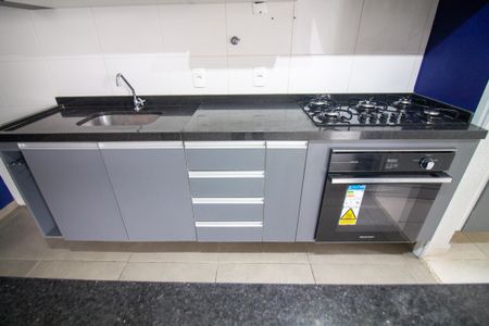 Apartamento para alugar com 65m², 2 quartos e 1 vaga Apartamento para alugar com 65m², 2 quartos e 1 vagaCozinha