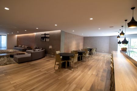 Apartamento para alugar com 65m², 2 quartos e 1 vaga Apartamento para alugar com 65m², 2 quartos e 1 vagaÁrea comum - Salão de Festas