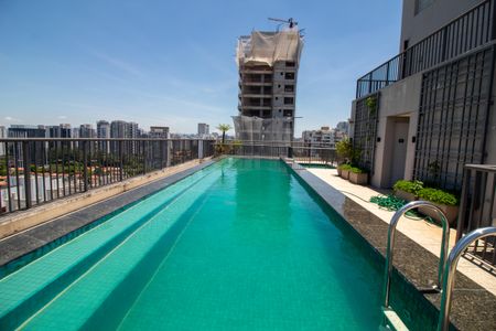 Apartamento para alugar com 65m², 2 quartos e 1 vaga Apartamento para alugar com 65m², 2 quartos e 1 vagaÁrea comum - Piscina