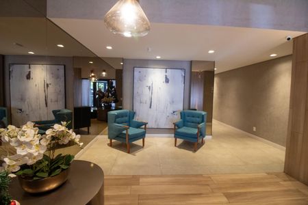 Apartamento para alugar com 65m², 2 quartos e 1 vaga Apartamento para alugar com 65m², 2 quartos e 1 vagaHall Social