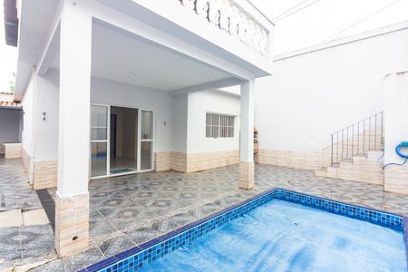 Casa à venda com 140m², 3 quartos e 2 vagasÁrea Gourmet