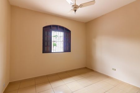 Casa à venda com 140m², 3 quartos e 2 vagasQuarto 3