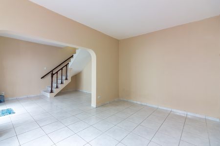 Casa à venda com 140m², 3 quartos e 2 vagasSala 