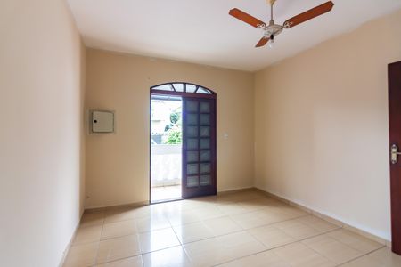 Casa à venda com 140m², 3 quartos e 2 vagasQuarto 2