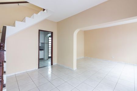 Casa à venda com 140m², 3 quartos e 2 vagasSala 