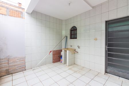 Casa à venda com 140m², 3 quartos e 2 vagasÁrea de Serviço 