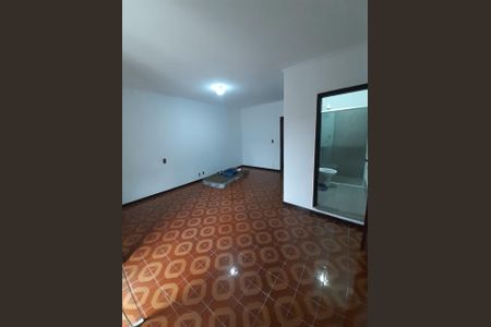 Casa para alugar com 160m², 3 quartos e 2 vagasQuarto