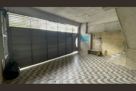 Casa à venda com 82m², 2 quartos e 1 vagaGaragem
