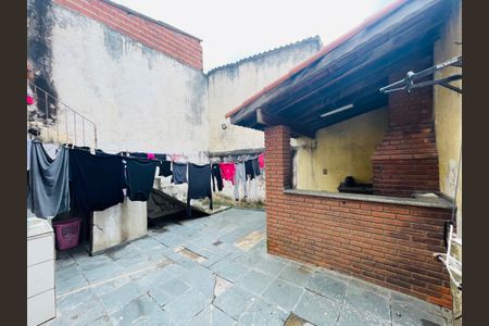 Casa à venda com 82m², 2 quartos e 1 vagaÁrea de Serviço