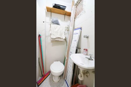 Apartamento para alugar com 160m², 4 quartos e 2 vagasBanheiro de serviço