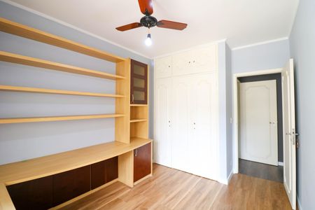 Apartamento para alugar com 160m², 4 quartos e 2 vagasQuarto 1