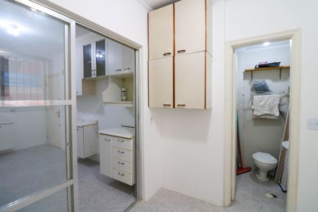 Área de Serviço de apartamento para alugar com 4 quartos, 160m² em Jardim das Acácias, São Paulo