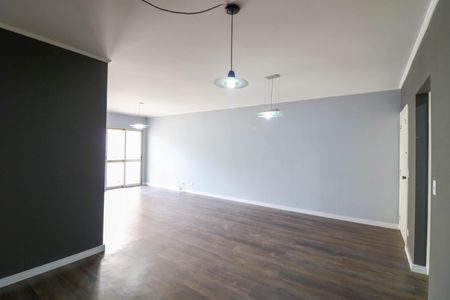 Apartamento para alugar com 160m², 4 quartos e 2 vagasSala