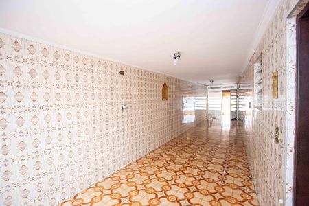 Casa para alugar com 261m², 3 quartos e 2 vagasQuintal