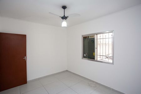 Casa para alugar com 261m², 3 quartos e 2 vagasQuarto 