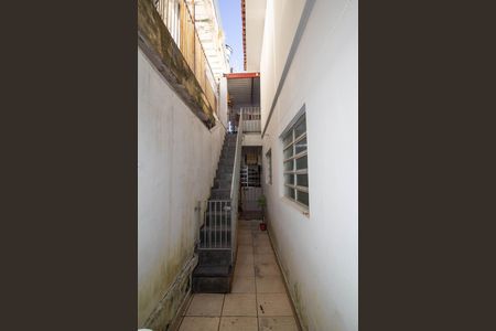 Casa para alugar com 230m², 2 quartos e 2 vagas Casa para alugar com 230m², 2 quartos e 2 vagasQuintal