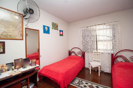 Casa para alugar com 230m², 2 quartos e 2 vagas Casa para alugar com 230m², 2 quartos e 2 vagasQuarto 1