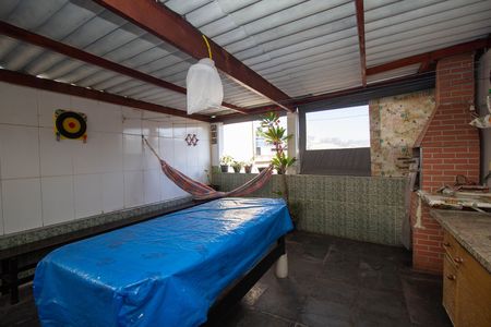 Casa para alugar com 230m², 2 quartos e 2 vagas Casa para alugar com 230m², 2 quartos e 2 vagasVaranda