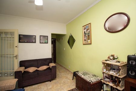 Casa para alugar com 230m², 2 quartos e 2 vagas Casa para alugar com 230m², 2 quartos e 2 vagasSala