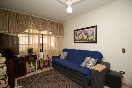 Sala de casa para alugar com 2 quartos, 230m² em Vila Miriam, São Paulo