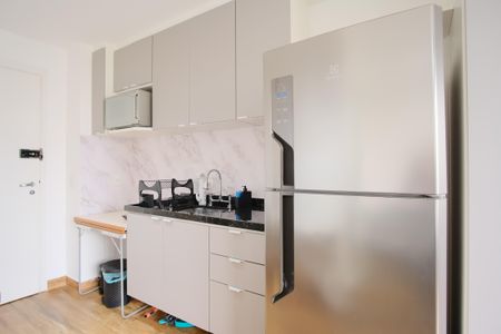 Cozinha de kitnet/studio à venda com 1 quarto, 25m² em Vila Zilda, São Paulo
