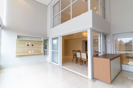 Varanda da Sala de apartamento à venda com 3 quartos, 189m² em Taquaral, Campinas
