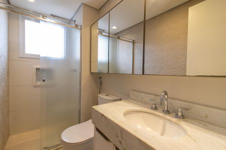 Apartamento à venda com 189m², 3 quartos e 3 vagas Apartamento à venda com 189m², 3 quartos e 3 vagasBanheiro