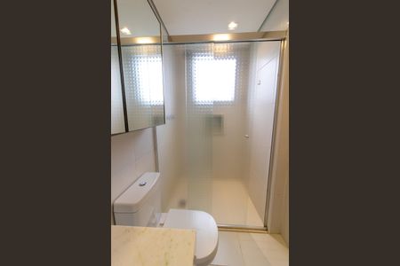 Apartamento à venda com 189m², 3 quartos e 3 vagas Apartamento à venda com 189m², 3 quartos e 3 vagasBanheiro da Suíte 2