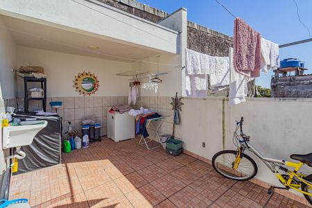 Casa para alugar com 120m², 3 quartos e 2 vagas Casa para alugar com 120m², 3 quartos e 2 vagasÁrea de Serviço
