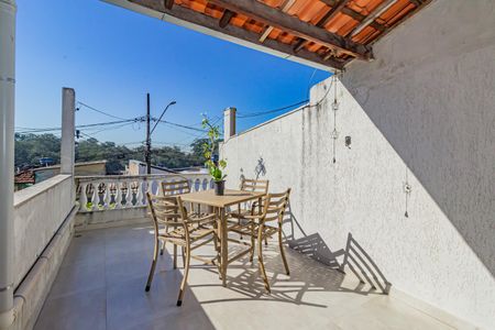 Casa para alugar com 120m², 3 quartos e 2 vagas Casa para alugar com 120m², 3 quartos e 2 vagasVaranda do Quarto 1