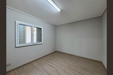 Casa para alugar com 440m², 5 quartos e 3 vagasQuarto 4