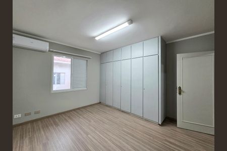 Casa para alugar com 440m², 5 quartos e 3 vagasSuíte 1
