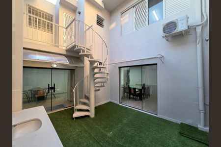 Casa para alugar com 440m², 5 quartos e 3 vagasÁrea externa