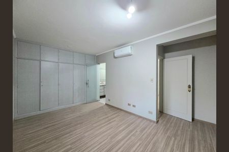 Casa para alugar com 440m², 5 quartos e 3 vagasSuíte 2