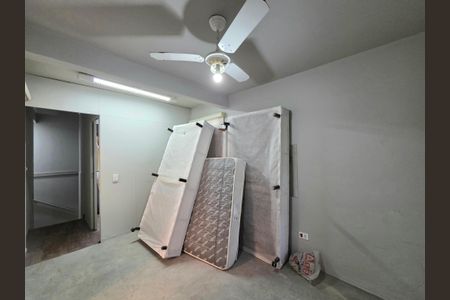 Casa para alugar com 440m², 5 quartos e 3 vagasQuarto 5