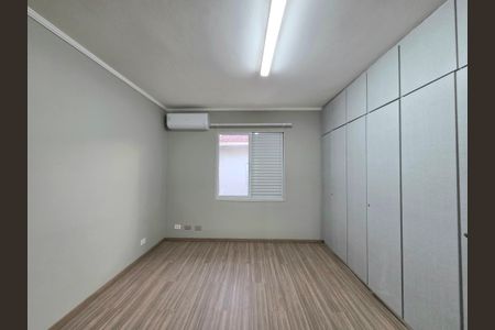 Casa para alugar com 440m², 5 quartos e 3 vagasSuíte 1