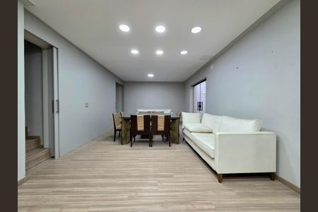 Casa para alugar com 440m², 5 quartos e 3 vagasSala de Jantar