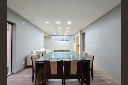 Casa para alugar com 440m², 5 quartos e 3 vagasSala de Jantar