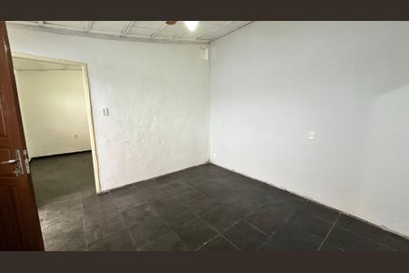 Casa de condomínio para alugar com 70m², 1 quarto e 1 vagaSala
