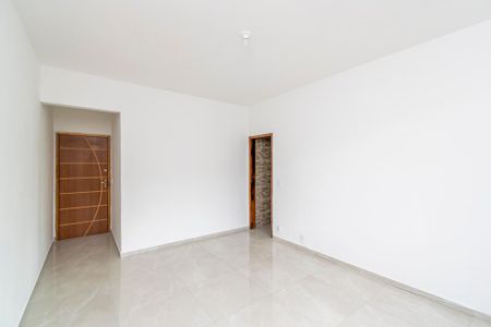 Apartamento para alugar com 85m², 2 quartos e 1 vagaSala