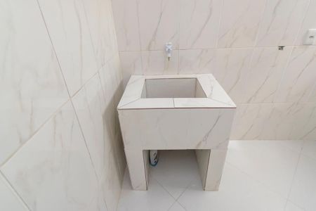 Apartamento para alugar com 85m², 2 quartos e 1 vagaÁrea de Serviço