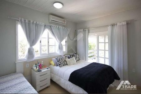 Casa à venda com 360m², 6 quartos e 6 vagas