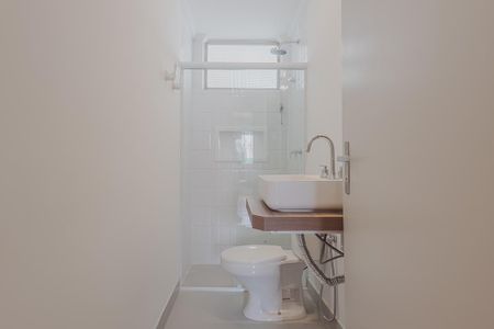 Apartamento à venda com 110m², 3 quartos e 1 vaga Apartamento à venda com 110m², 3 quartos e 1 vagaBanheiro