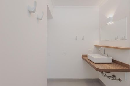 Apartamento à venda com 110m², 3 quartos e 1 vaga Apartamento à venda com 110m², 3 quartos e 1 vagaBanheiro da Suíte