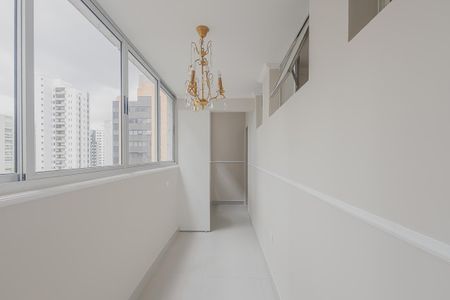 Apartamento à venda com 110m², 3 quartos e 1 vaga Apartamento à venda com 110m², 3 quartos e 1 vagaÁrea de Serviço